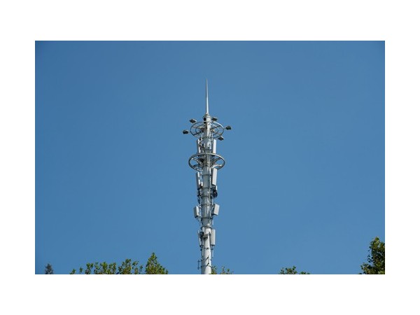 做南方電信基站動環(huán)遙測監(jiān)控系統(tǒng)，如何選主機(jī)？